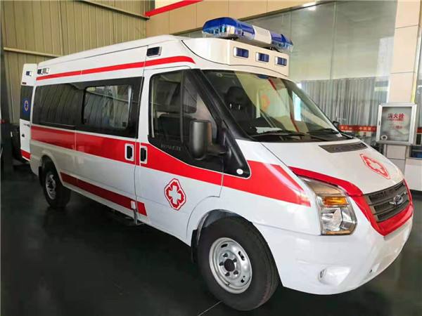 南乐县福特V362救护车